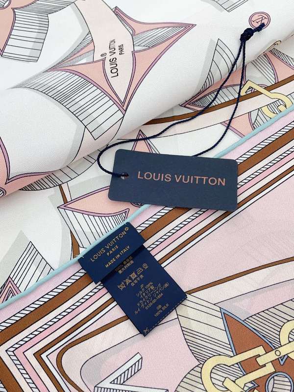 Louis Vuitton Scarf LVC00522